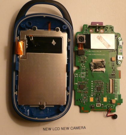 Back of 510 (R) Back of Motherboard.jpg (71816 bytes)