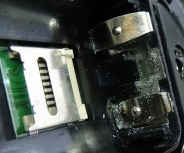 Corroded_Battery_Connection_Magellan_Explorist